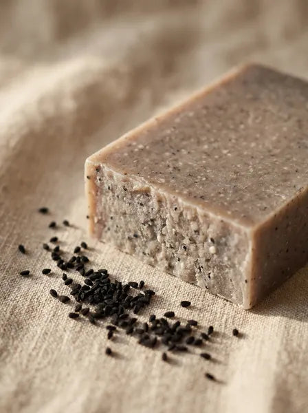 Savon à la nigelle - Saponifié à froid, artisanal